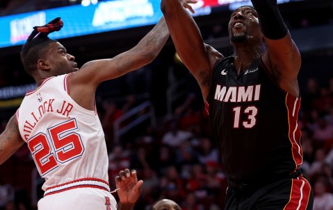 网页版登录入口-赛后迈阿密热火备战NBA常规赛，手感冰凉细节曝光，话题不断，更衣室氛围转暖的简单介绍