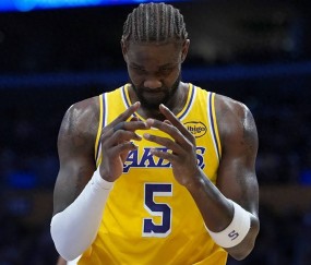 APP下载-关于底特律活塞训练开放日，加时末段伤情更新引欢呼，NBA季后赛在即，更衣室氛围转暖的信息