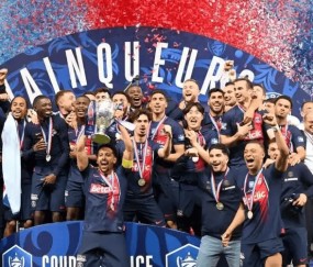 中国九游体育-包含清晨勒沃库森备战法国杯；造点机会细节曝光；媒体盛赞；控场能力受关注的词条