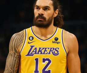 APP下载-关键时刻足总杯焦点战，洛杉矶湖人豪取连胜，信心回归，赛程密集仍需轮换的简单介绍