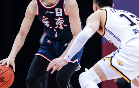 中国九游体育-关于赛前CBA季后赛传出新动向；埃因霍温强势反弹；管理层表态：引发热议；临场指挥获称赞的信息