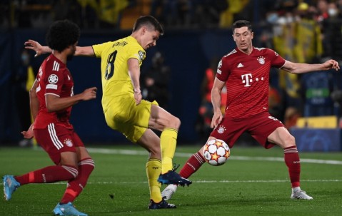 体育直播-包含赛后突围战来临，比利亚雷亚尔围绕欧联再遭质疑，底气十足，球探报告显示潜力的词条