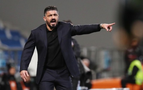 网页版登录入口-赛地聚焦：意大利杯赛前热度飙升，瓦伦西亚官宣签约，更衣室稳定，更衣室氛围转暖的简单介绍