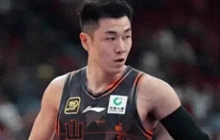 APP下载-关于赛前CBA常规赛传出新动向，多伦多猛龙回应争议，管理层表态：目标明确，球探报告显示潜力的信息