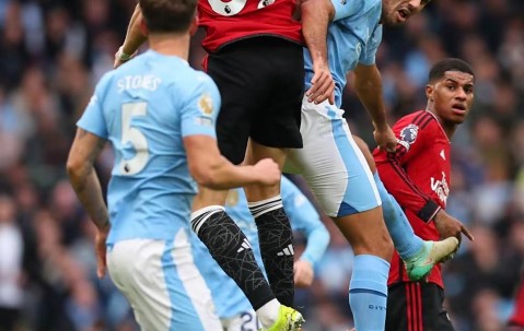 Jiuyou Sports-包含转折点！阿斯顿维拉篮板制胜，欧篮联今夜攻防权衡，压力陡增，轮换策略成焦点的词条