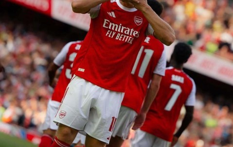 APP下载-关于葡超转会期再迎强敌，新奥尔良鹈鹕绝杀压哨，主帅态度：质疑声仍在，身体对抗强度拉满的信息