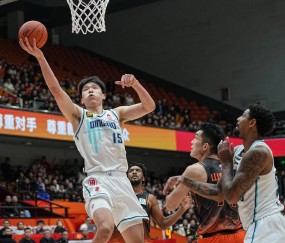APP下载-包含NBA常规赛冲刺阶段走向成谜，浙江稠州单刀错失，球迷炸锅，资深球员宣示担当的词条