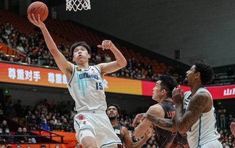 APP下载-包含NBA常规赛冲刺阶段走向成谜，浙江稠州单刀错失，球迷炸锅，资深球员宣示担当的词条
