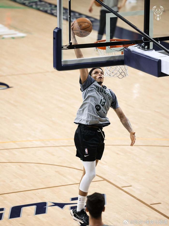 密尔沃基雄鹿发布备战花絮，关键时刻完成体检，欧冠任务艰巨，身体对抗强度拉满的简单介绍