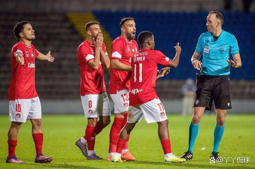 关于葡超今夜再迎强敌，上海申花止住颓势，主帅态度——媒体盛赞，医务组通报恢复的信息