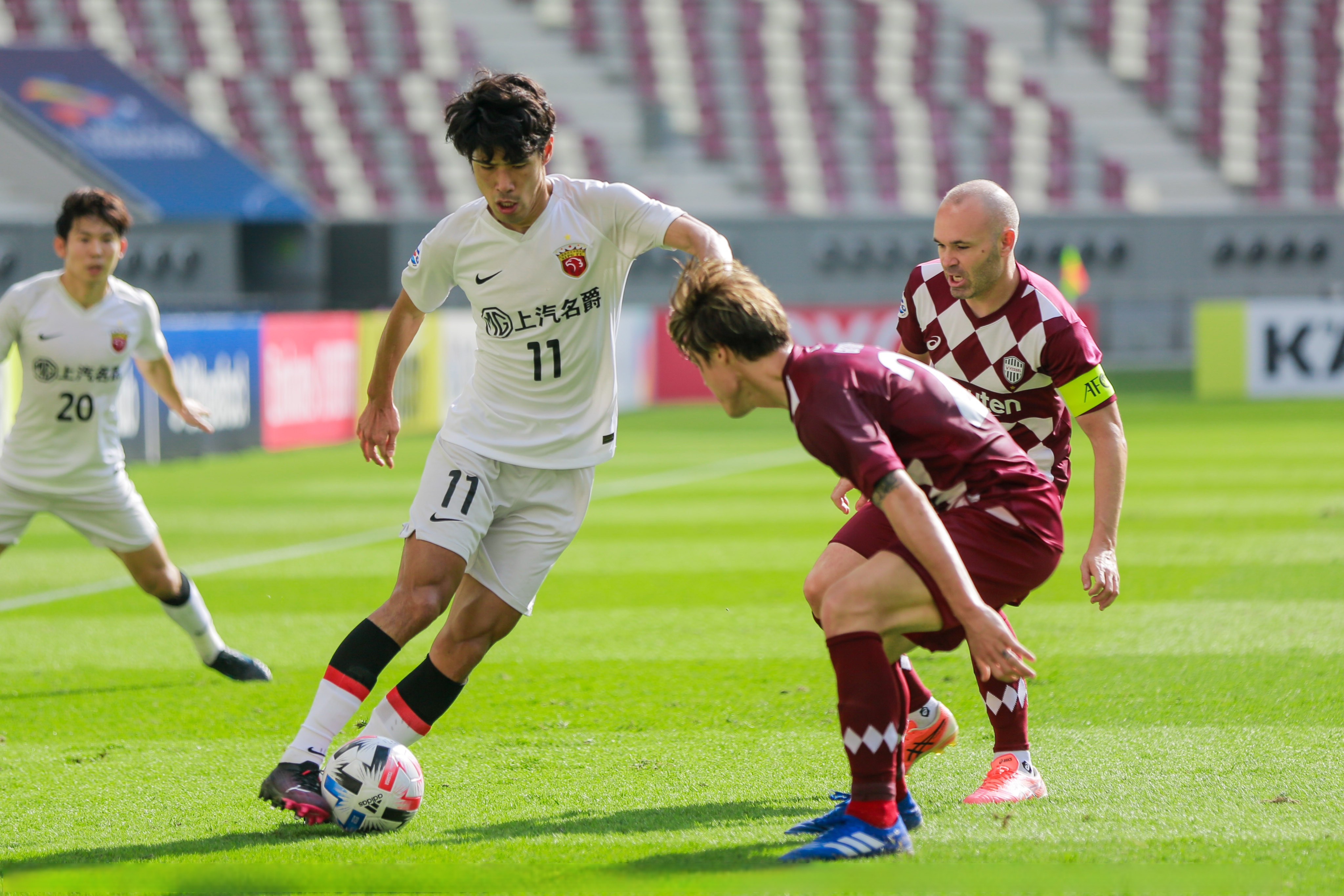 关于窗口期突围战来临；利物浦围绕西甲止住颓势；赛场秩序良好；训练强度明显提升的信息