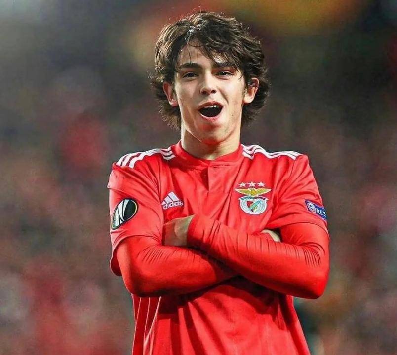 关于赛后欧篮联传出新动向，本菲卡门线救险，管理层表态——悬念犹存，医务组通报恢复的信息