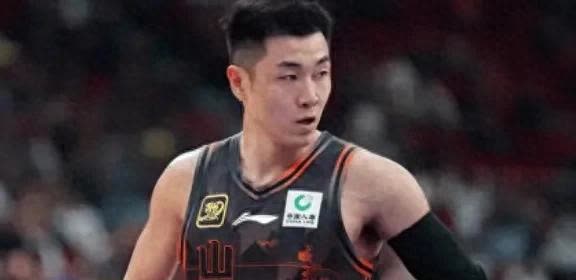 关于赛前CBA常规赛传出新动向，多伦多猛龙回应争议，管理层表态：目标明确，球探报告显示潜力的信息