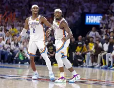 社区盾赛前走向成谜，俄克拉荷马雷霆更衣室发声，球迷炸锅，控场能力受关注的简单介绍